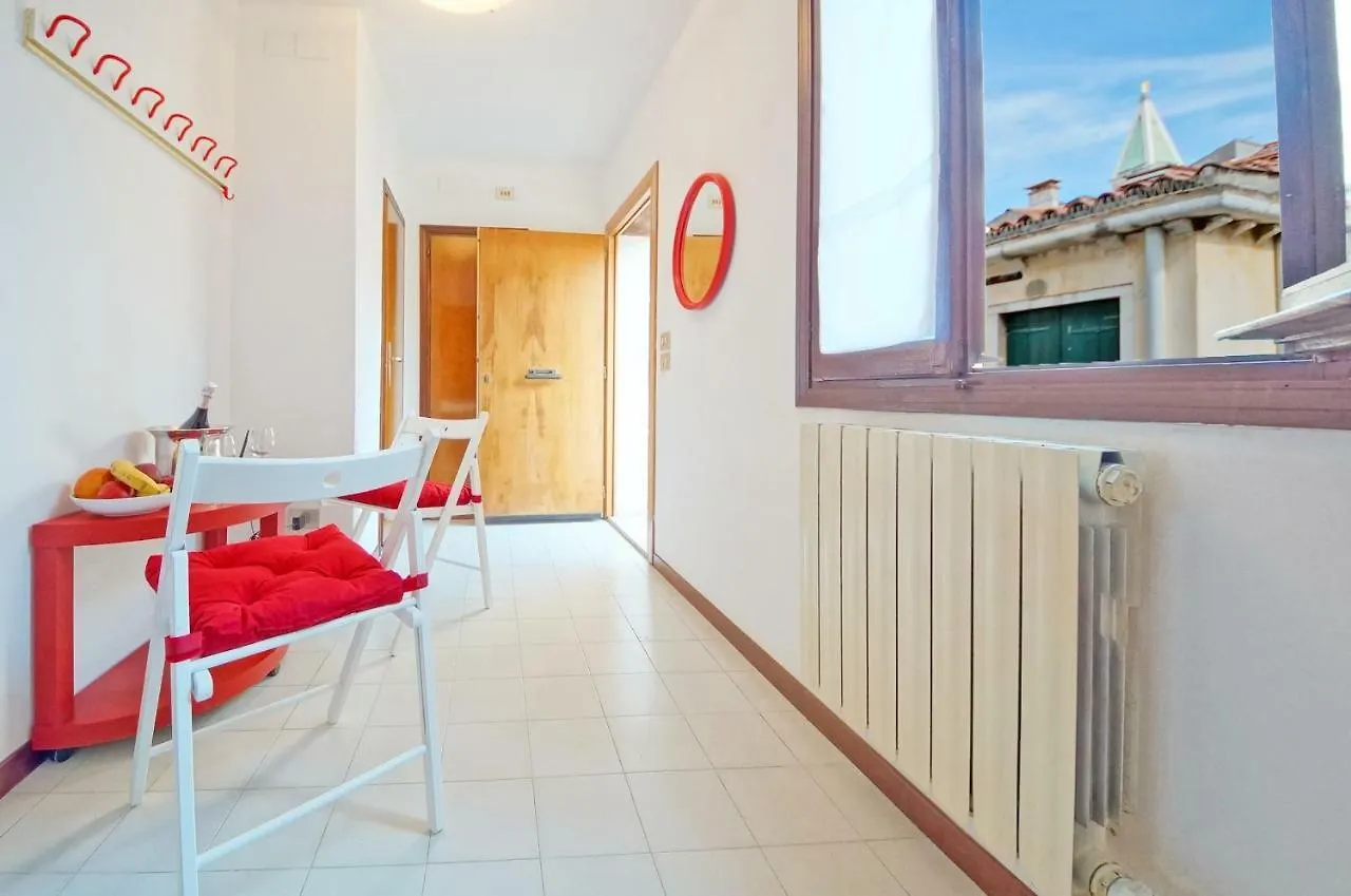 Calle Dei Fabbri Apartment Venise Italie
