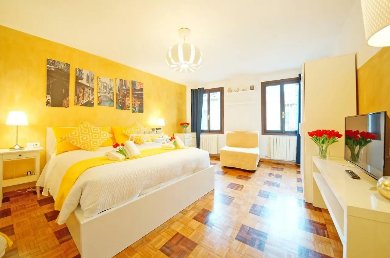 Calle Dei Fabbri Apartment Venise